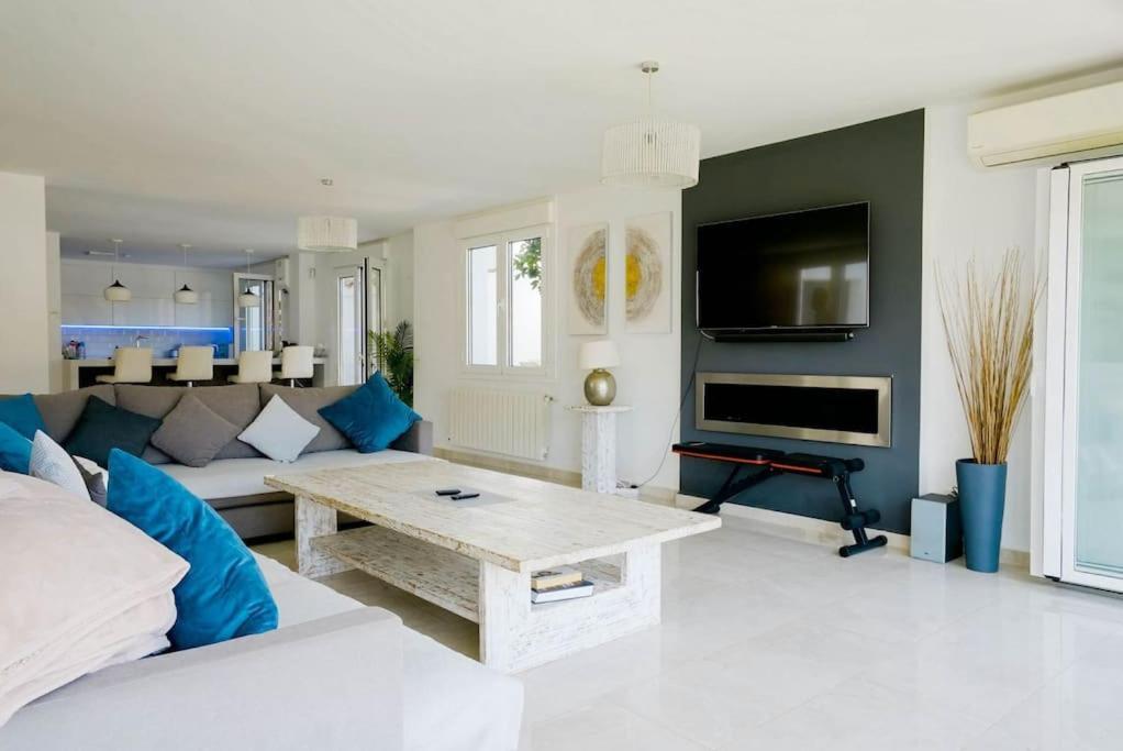Apartment Fantastic Townhouse/ 4bed/4bath/ Puerto Banus *