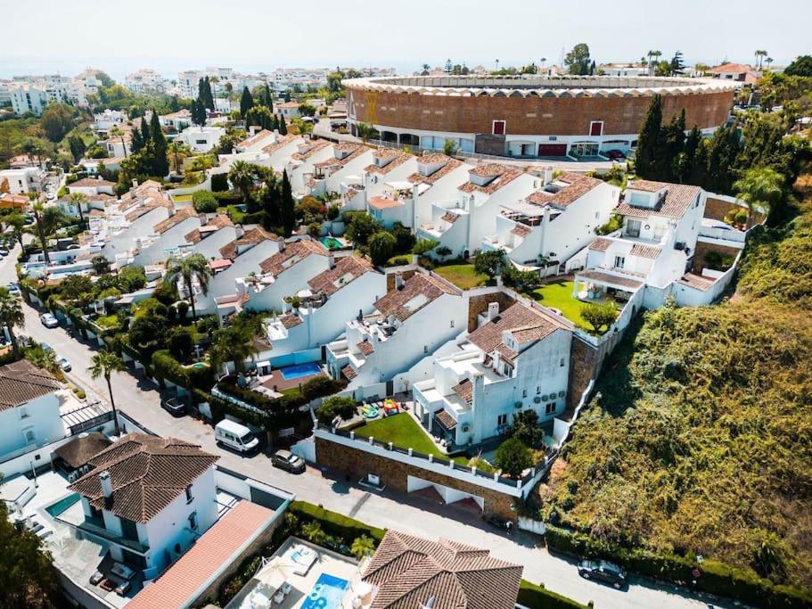 Fantastic Townhouse/ 4bed/4bath/ Puerto Banus Apartment *